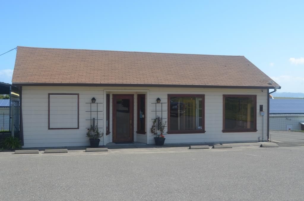 6005 Gravenstein Highway photo 3