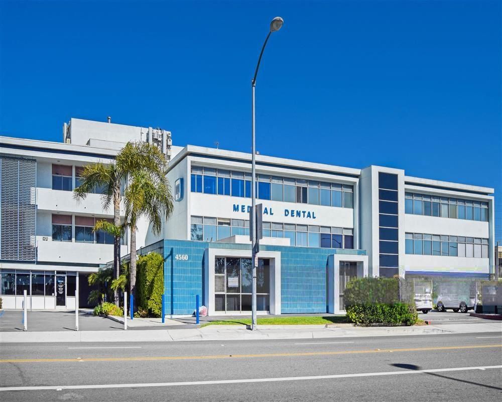 Marina Professional Building photo 3