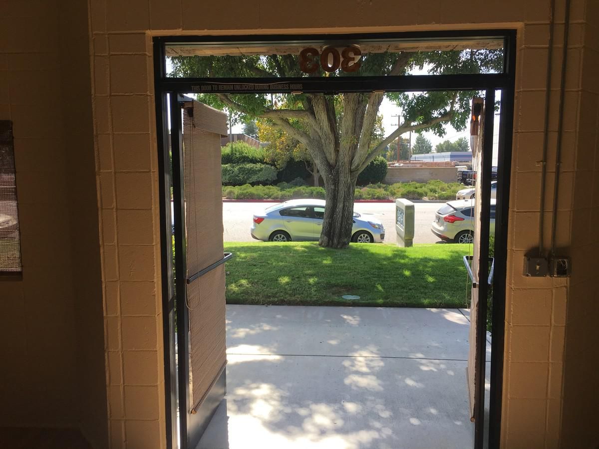Flex Property for Lease photo 4