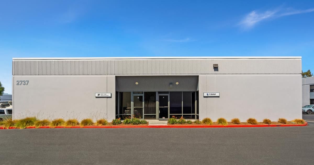 Harbor Warner Business Center photo 4