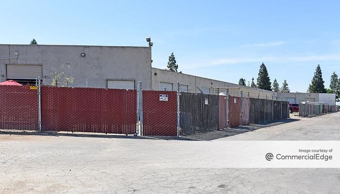 Warehouse Space for Rent at 5880 District Blvd Bakersfield, CA 93313 - #2
