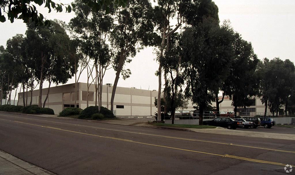 Industrial Property For Lease photo 4