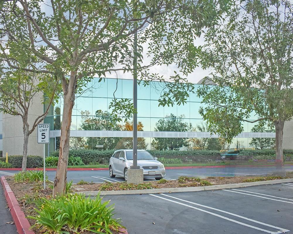 2777 Loker Avenue West photo 4
