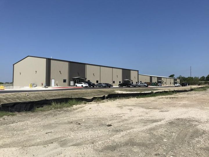 Midway Commerce Park 200 Posey Rd