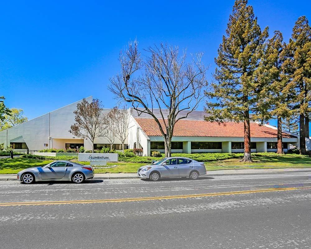 80-90 Rose Orchard Way photo 3
