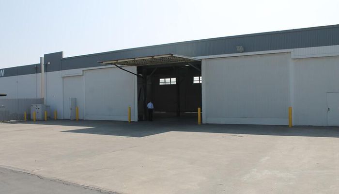 Warehouse Space for Rent at 3120 W Central Ave Santa Ana, CA 92704 - #5