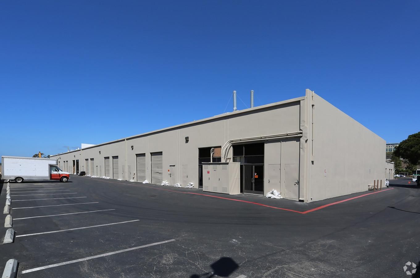 Bldg 2 photo 2