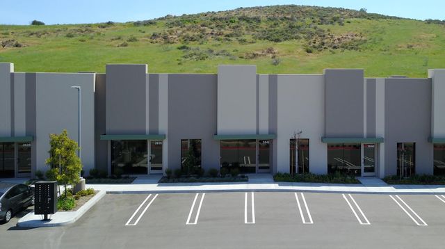 Conejo Vista Business Center