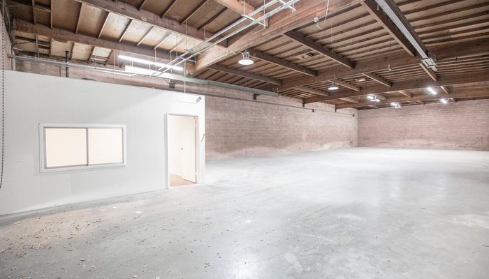 Warehouse Space for Sale at 2815-2819 Southwest Dr Los Angeles, CA 90043 - #4