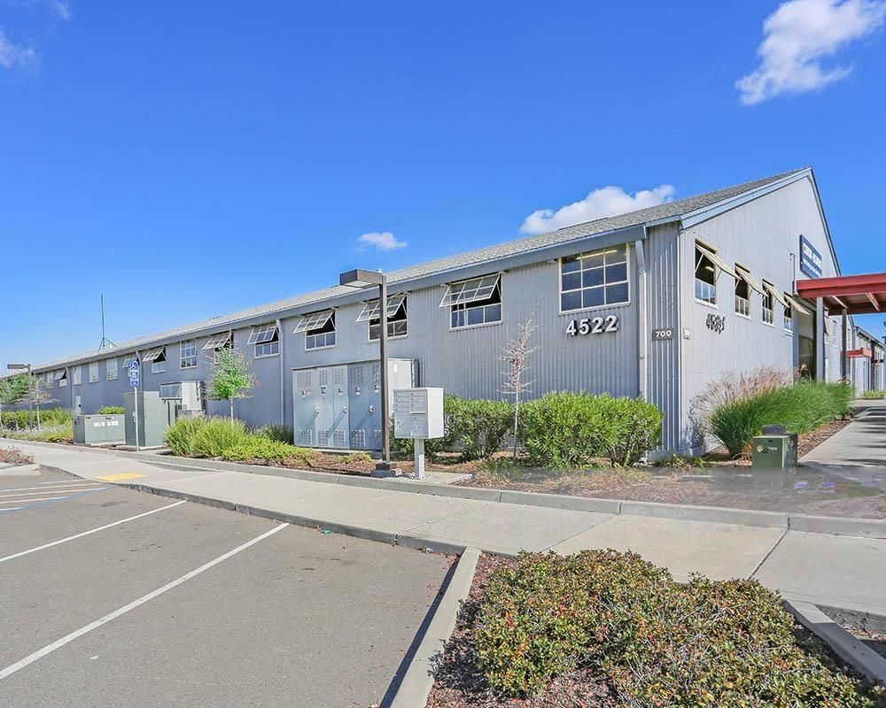4522 Parker Avenue photo 1
