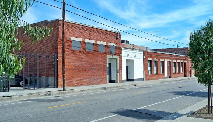 Warehouse Space for Sale at 650 S Santa Fe Ave Los Angeles, CA 90021 - #1