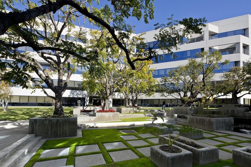 The Courtyard at Culver Pointe