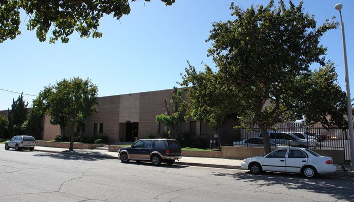 Warehouse Space for Rent at 9817 Variel Ave Chatsworth, CA 91311 - #4