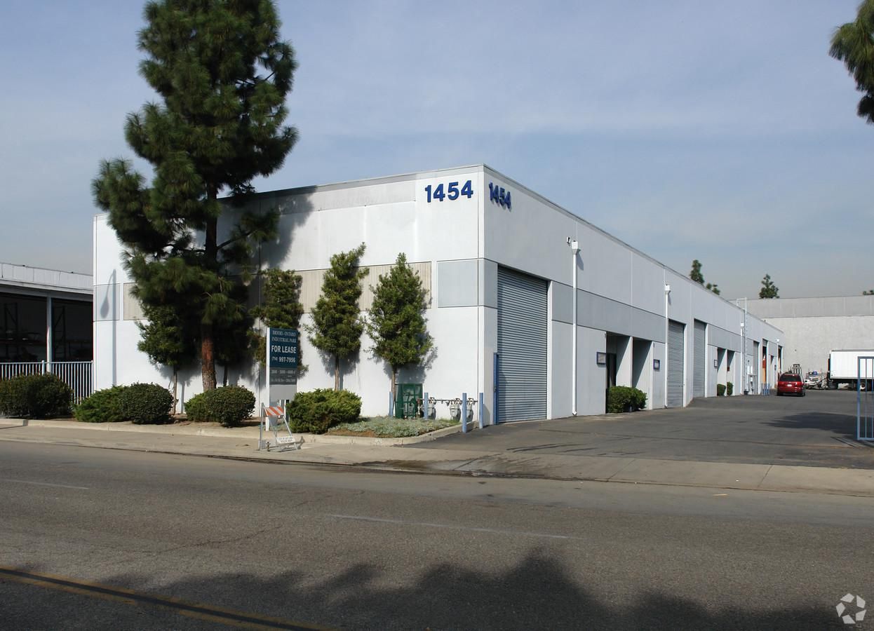 Industrial Property For Lease photo 4