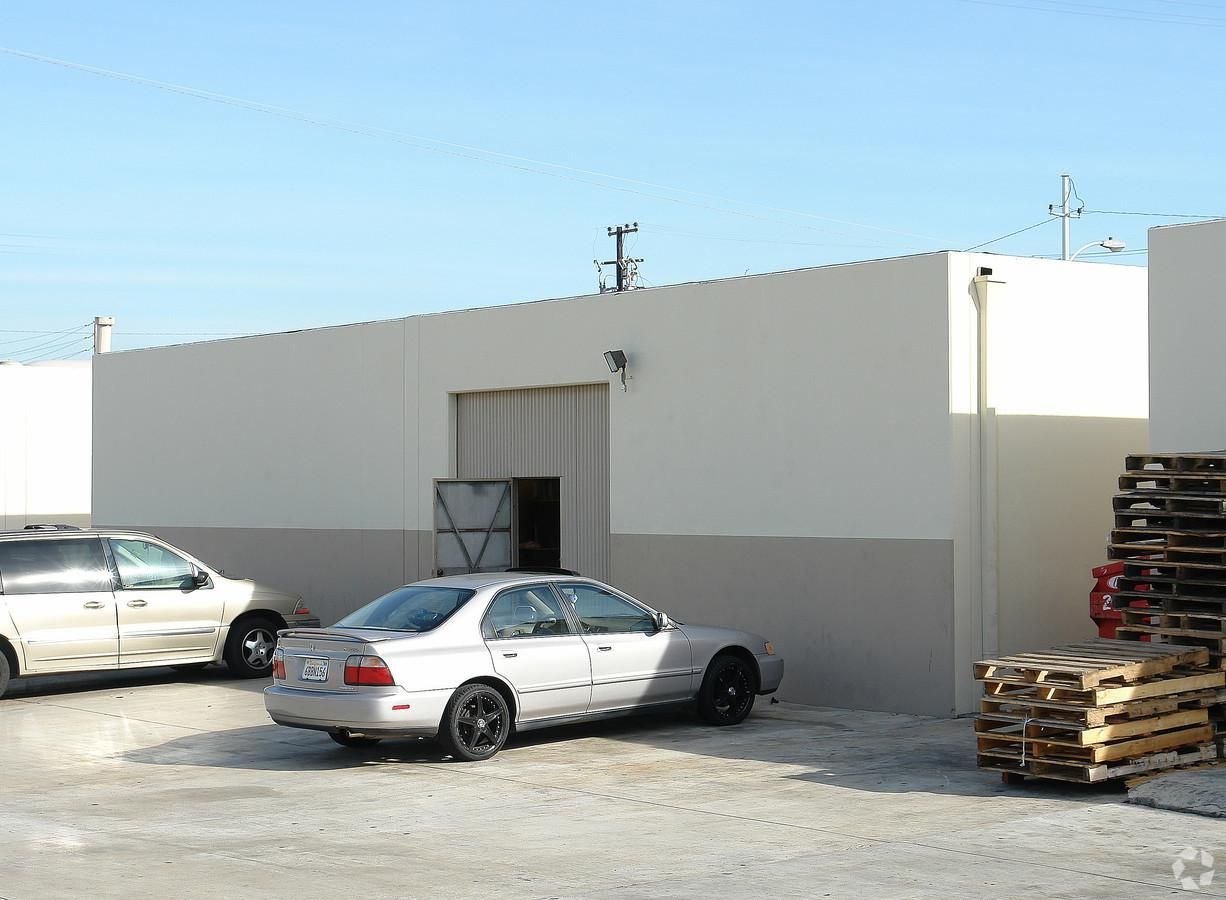 Industrial Property for Lease photo 4