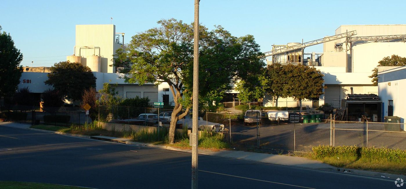 Industrial Property For Lease photo 2