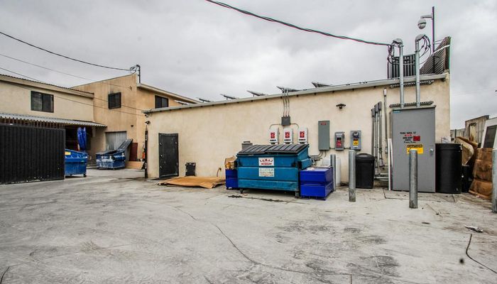 Warehouse Space for Sale at 11285 Goss St Sun Valley, CA 91352 - #10