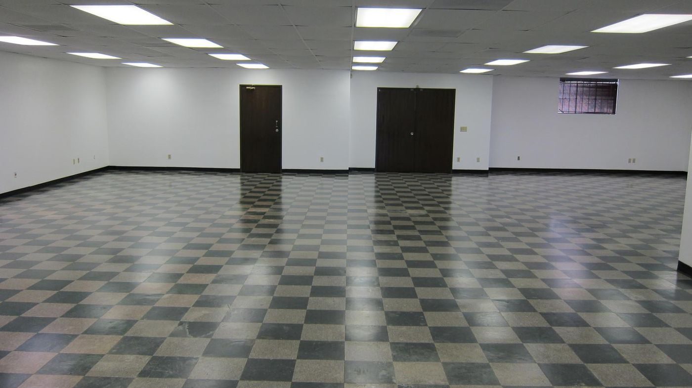 Flex Property For Lease photo 2