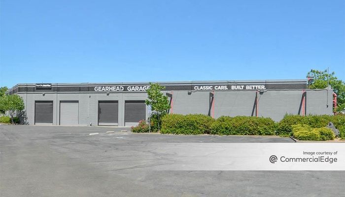 Warehouse Space for Rent at 2660-2680 Albatross Way Sacramento, CA 95815 - #1