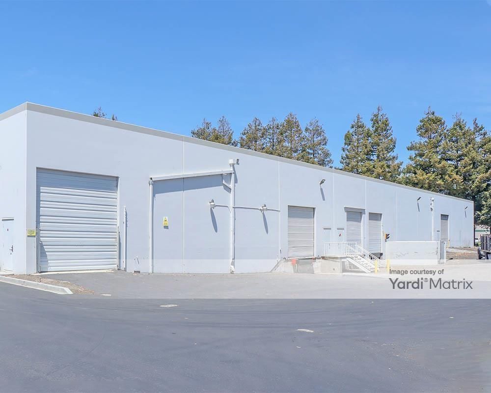 North Hayward Corporate Center photo 3