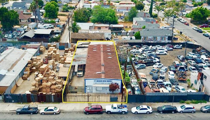 Warehouse Space for Sale at 12615 S Main St Los Angeles, CA 90061 - #1