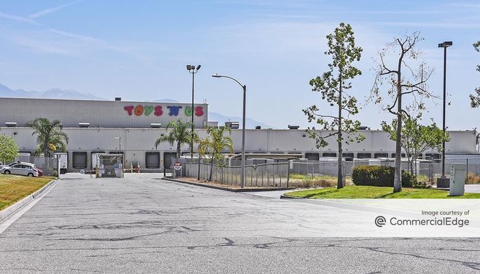 Warehouse Space for Rent at 1110 West Merrill Avenue Rialto, CA 92376 - #2