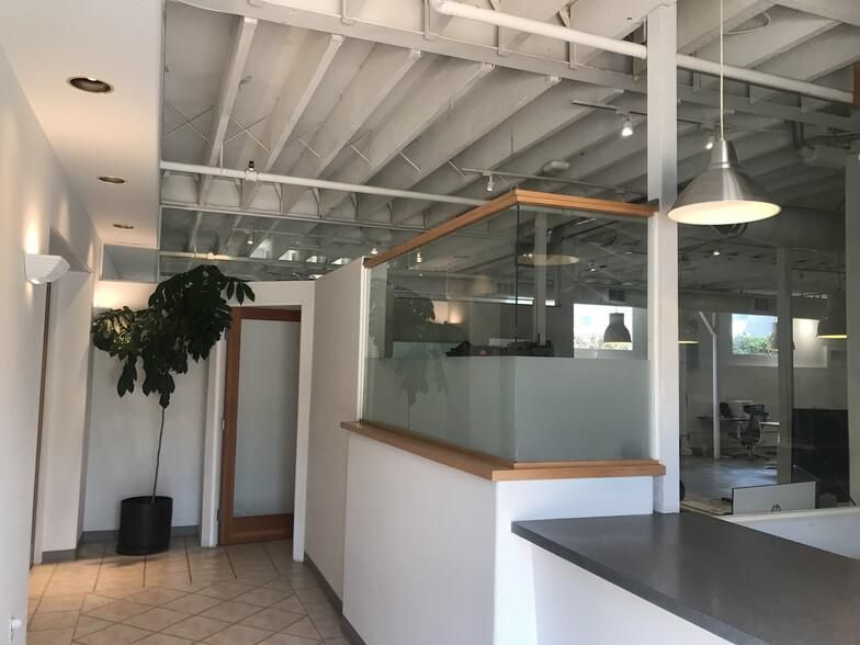 Hayden Creative Office 3617-3619 Hayden Ave photo 3