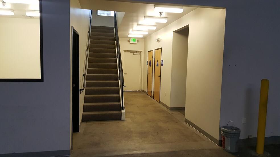 BILA 2330-2340 E Olympic Blvd photo 4