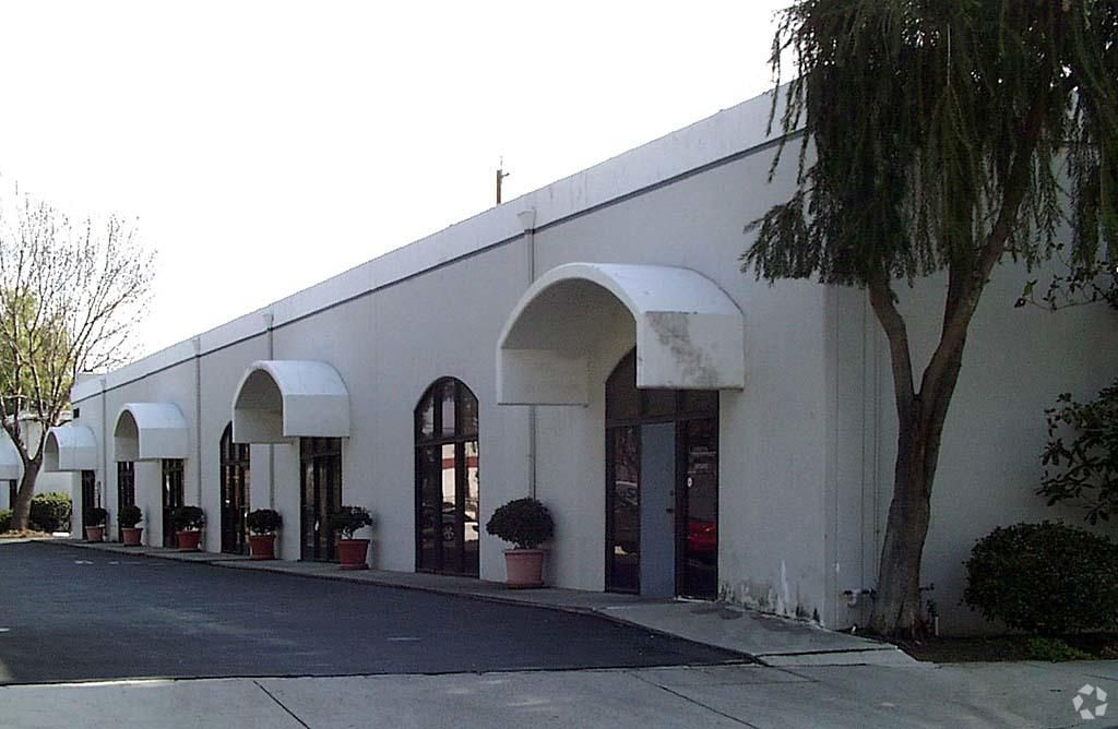 Industrial Property For Lease photo 4