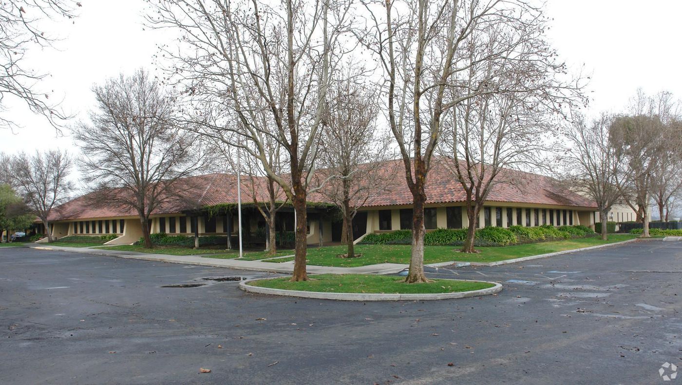 Industrial Property For Lease photo 1