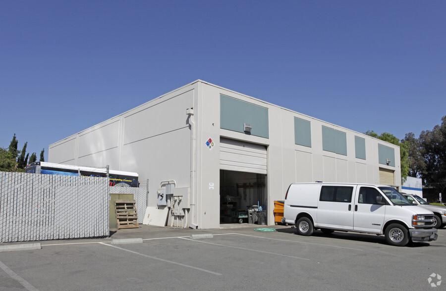 1818 Arnold Industrial Pl photo 1