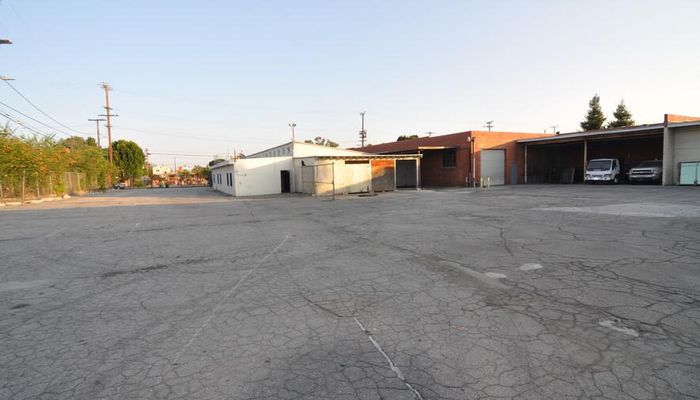 Warehouse Space for Rent at 13303 Louvre St Pacoima, CA 91331 - #25