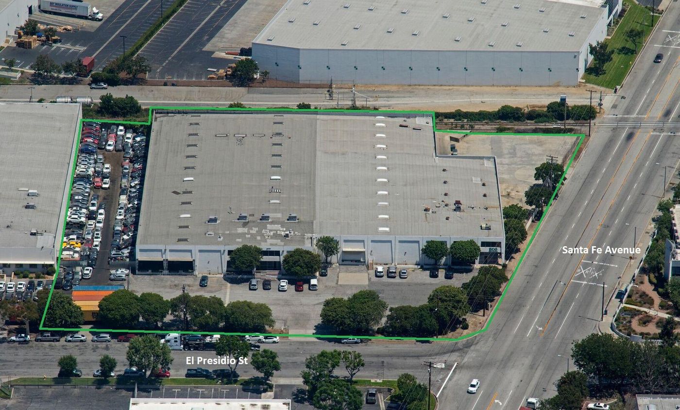 Industrial Property For Lease photo 1