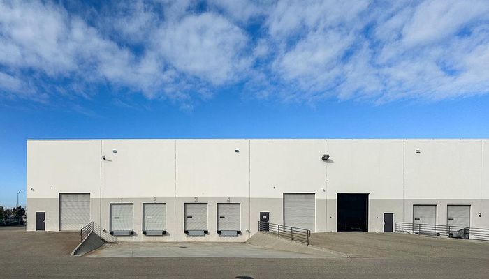 Warehouse Space for Rent at 2935 S. Elm Ave Fresno, CA 93706 - #2