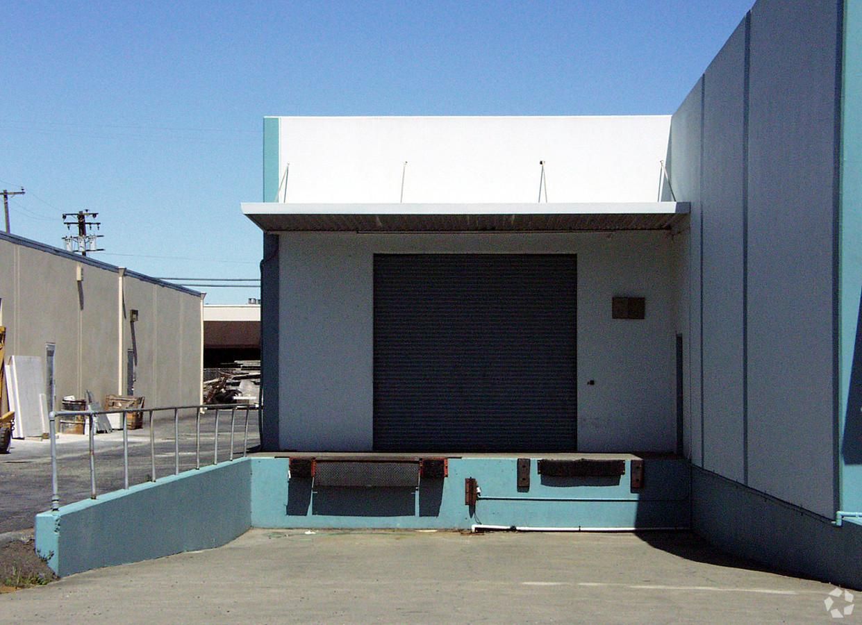 Industrial Property For Lease photo 2