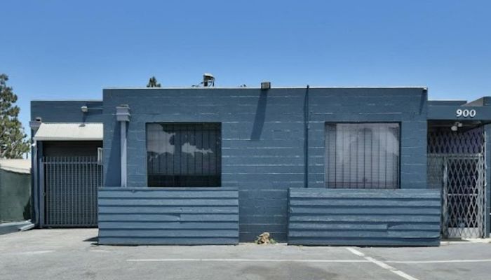 Warehouse Space for Rent at 900 W Hyde Park Blvd Inglewood, CA 90302 - #1