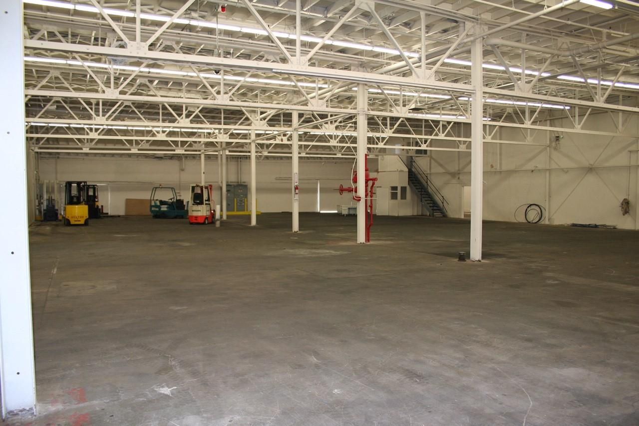 Industrial Property For Lease photo 4