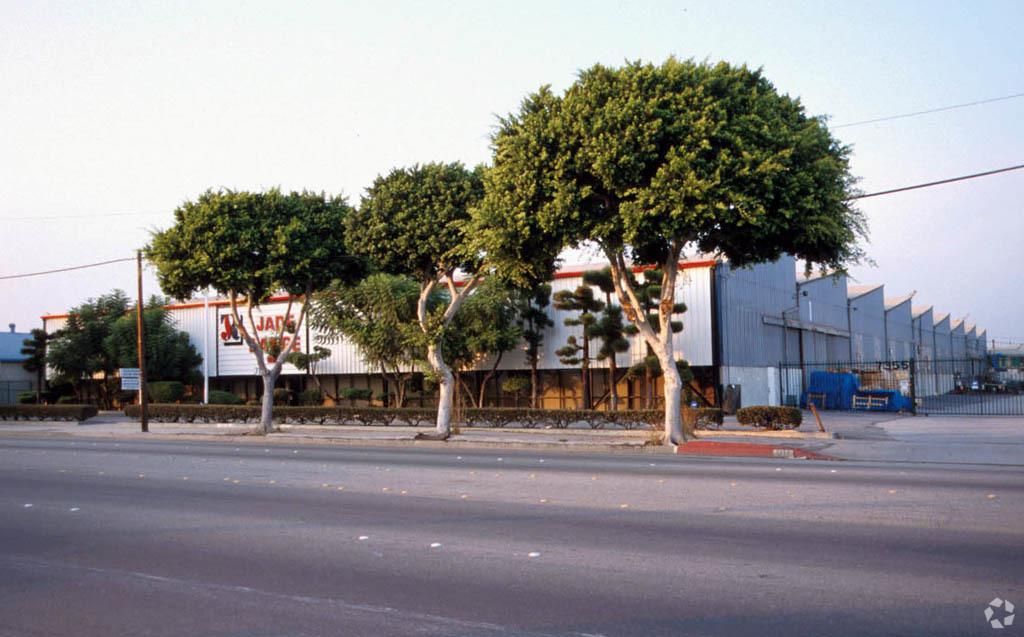 Industrial Property For Lease photo 2