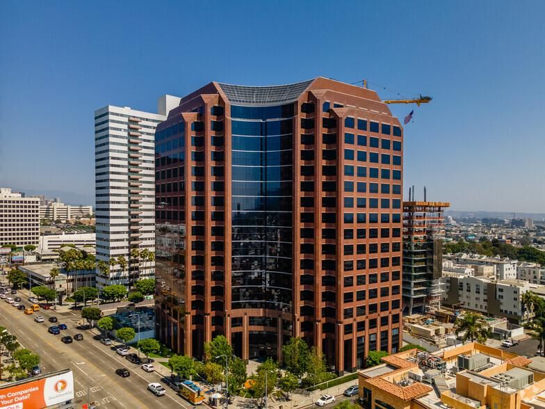 Landmark II 11766 Wilshire Blvd photo 1