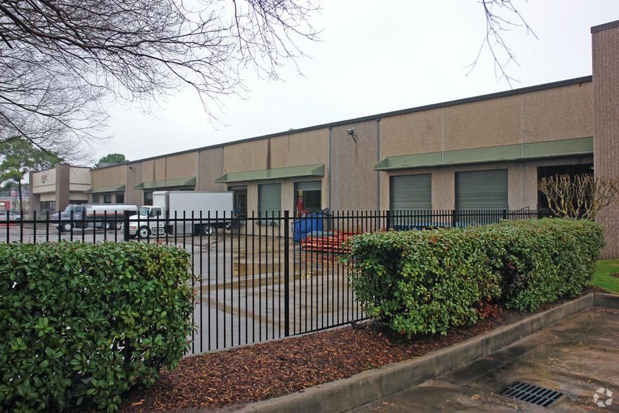 Bldg 6 5700-5750 Campbell Rd photo 3