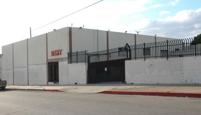 Warehouse Space for Sale at 3226-3230 Mines Ave Los Angeles, CA 90023 - #15