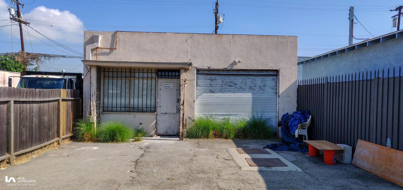 Industrial Property For Sale photo 1