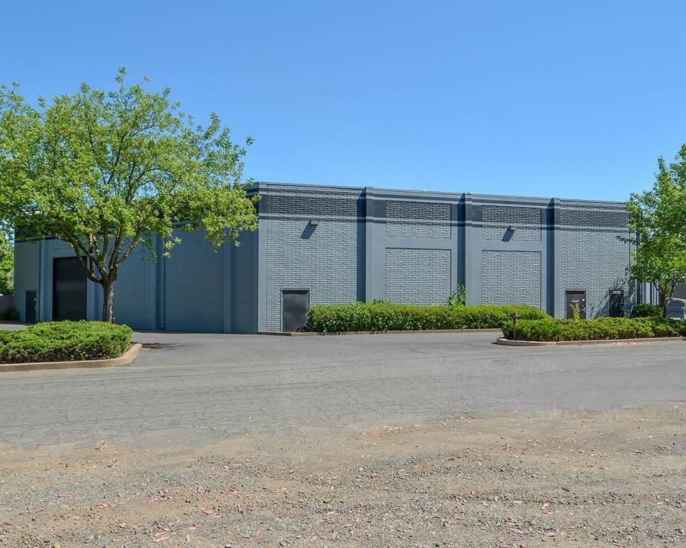 2660-2680 Albatross Way photo 2