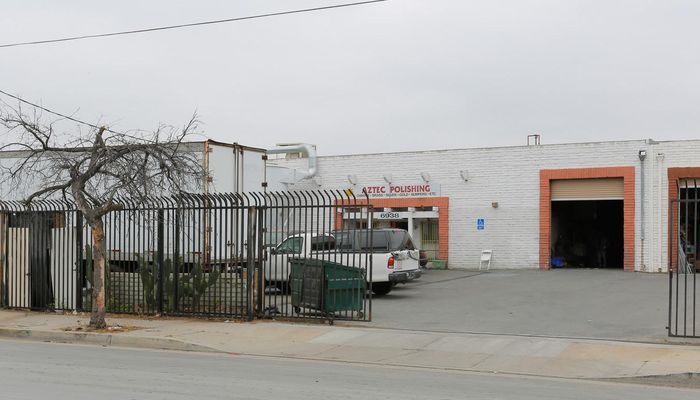 Warehouse Space for Rent at 6938 Deering Ave Canoga Park, CA 91303 - #1