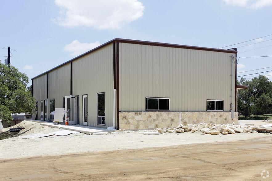 Fitzhugh Business Park 16746 Fitzhugh Rd photo 1
