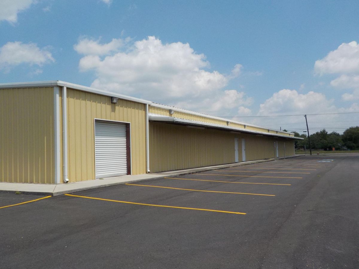 Mid Valley Warehouse photo 1