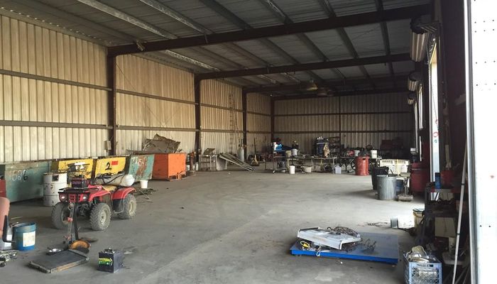 Warehouse Space for Sale at 81 W Gibbons Ave Porterville, CA 93257 - #11