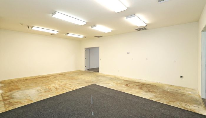 Warehouse Space for Rent at 77650 Enfield Ln Palm Desert, CA 92211 - #2