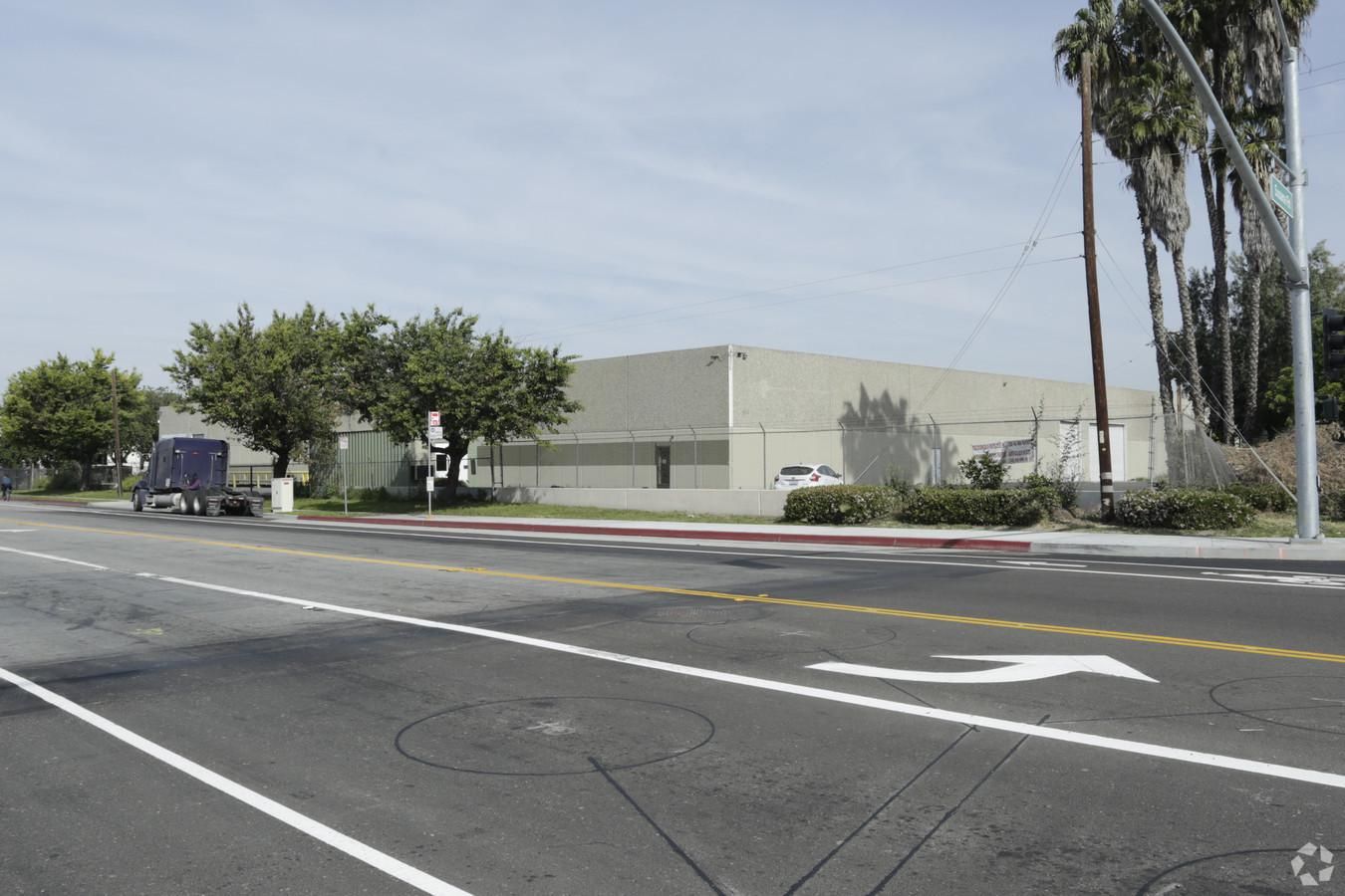 Industrial Property For Lease photo 2