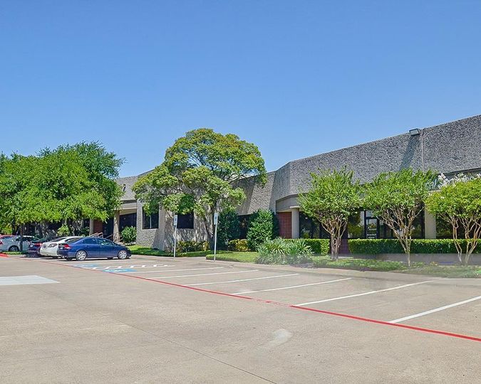 400 & 402 West Bethany Drive & 710 Century Pkwy